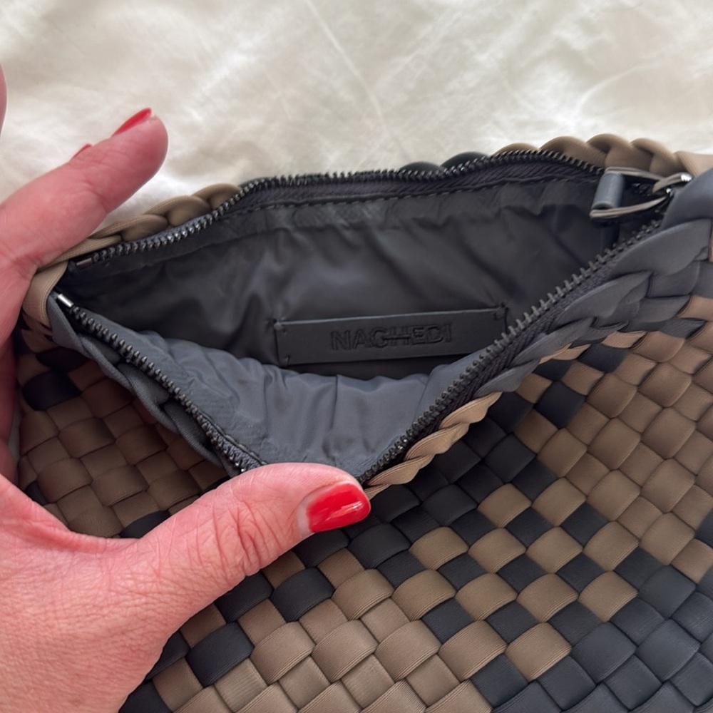 Naghedi St. Barths Tote Small. Blue and Khaki weave. - Picture 5 of 5